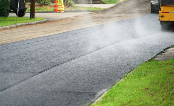 Best Driveway Paving Contractor  in Essex Village, CT