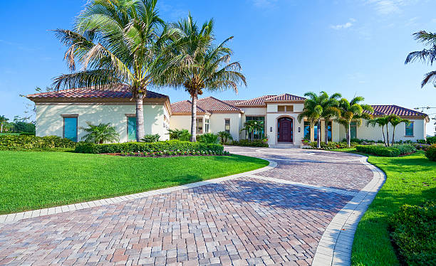Cobblestone Driveway Pavers in Essex Village, CT